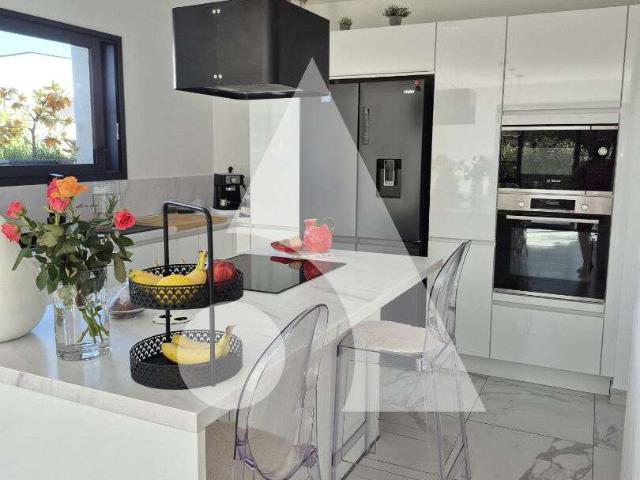 Maison vente à Angers, Montreuil-juigné