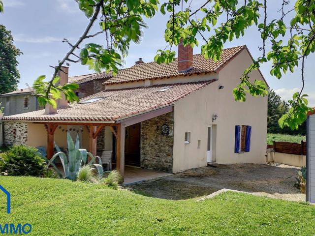 Maison vente à Fontenay-le-Comte, Mouilleron-en-pareds