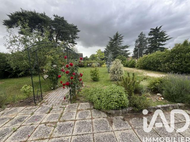 Maison vente à Chartres, Maintenon