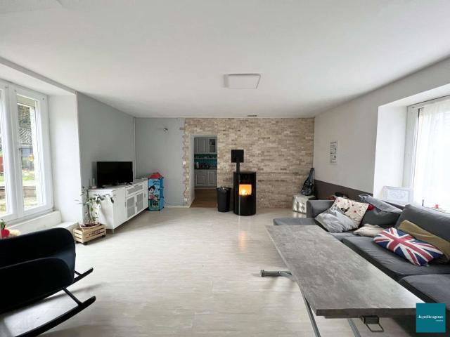 Maison vente à Caen, Ouffières