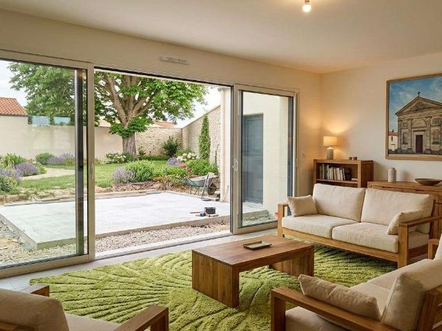 Maison vente à Fontenay-le-Comte, Oulmes