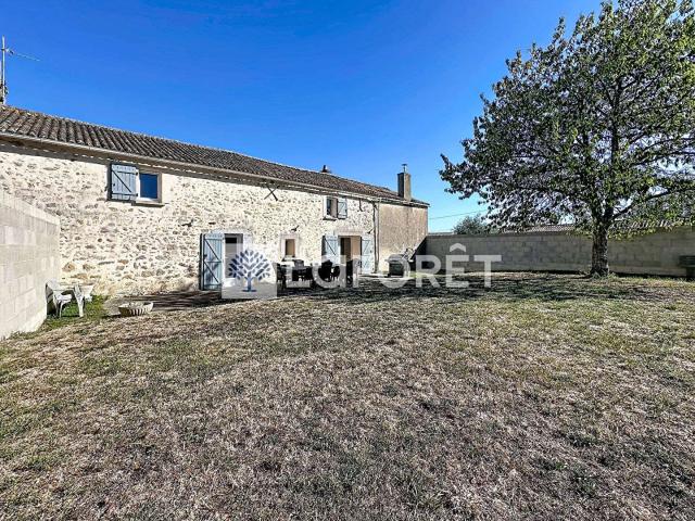 Maison vente à Saint-Varent, Deux-Sèvres