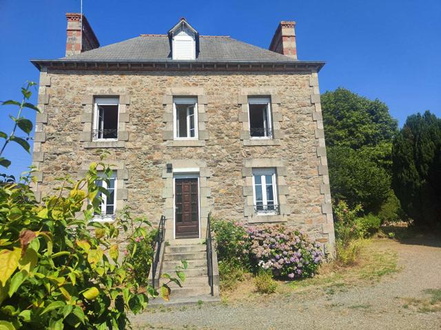 Maison vente à Guingamp, Bretagne
