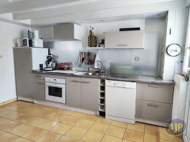 Maison vente à Pouancé, Ombrée d'Anjou