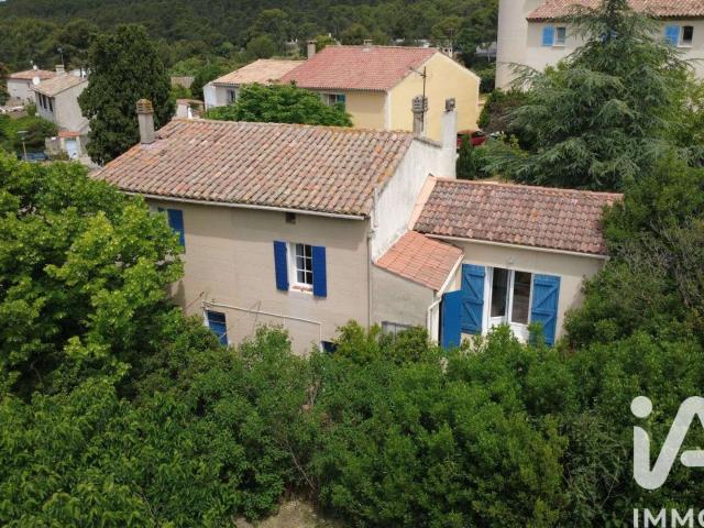 Maison vente à Marseille, Cassis