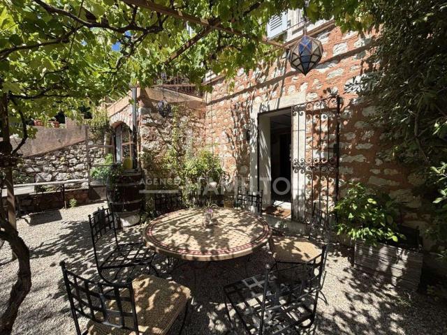 Maison vente à Grasse, Roquefort-les-pins