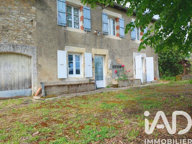 Maison vente à Confolens, Tessonnière
