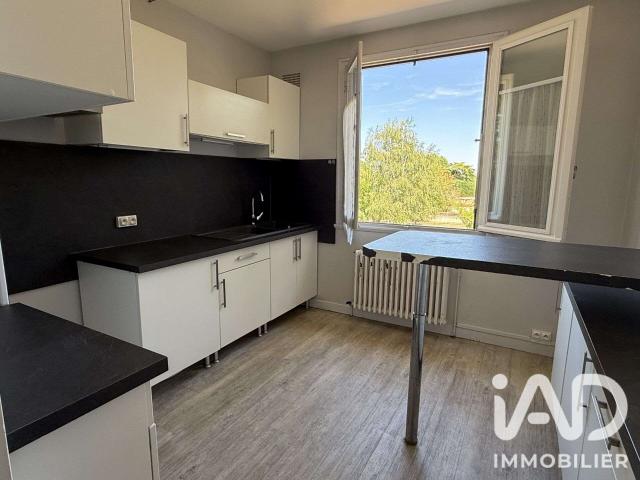 Maison vente à Saint-Amand-Montrond, Saint-amand-montrond
