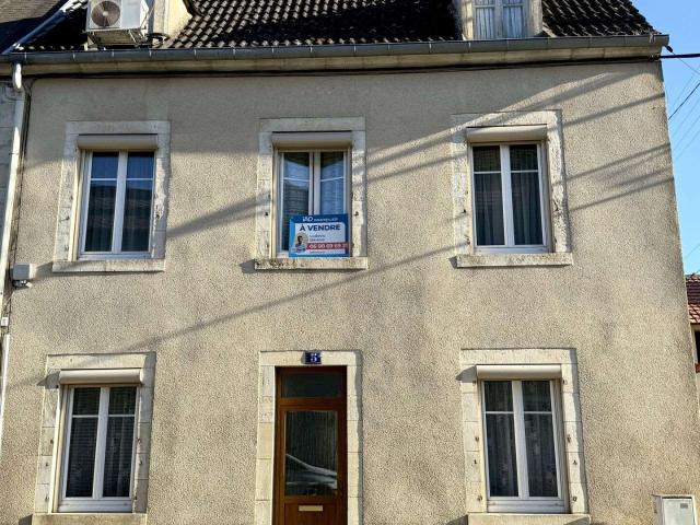 Maison vente à Saint-Amand-Montrond, Saint-amand-montrond