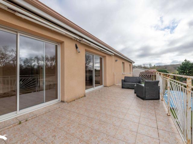 Maison vente à Bordeaux, Saint-caprais-de-bordeaux