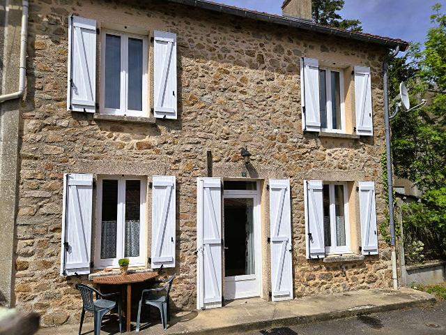 Maison vente à Bellac, Saint-hilaire-la-treille