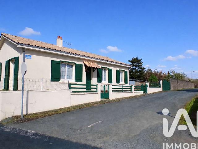 Maison vente à Fontenay-le-Comte, Saint-jean-de-beugné