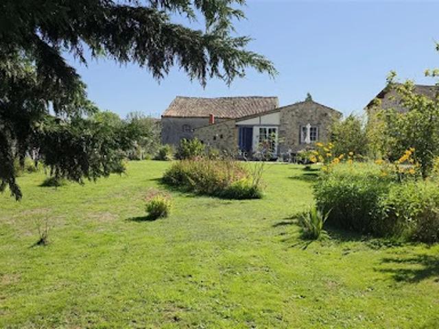 Maison vente à Bellac, Saint-barbant