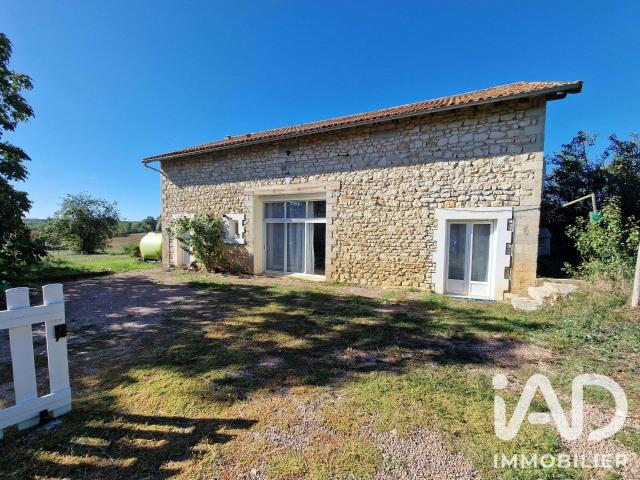 Maison vente à Nontron, Saint-martin-le-pin