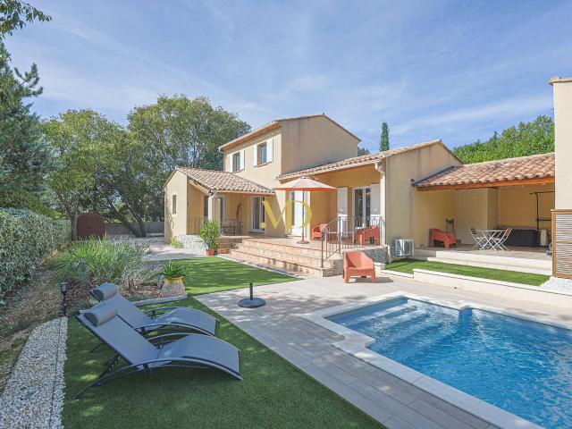 Maison vente à Apt, Saint-saturnin-lès-apt