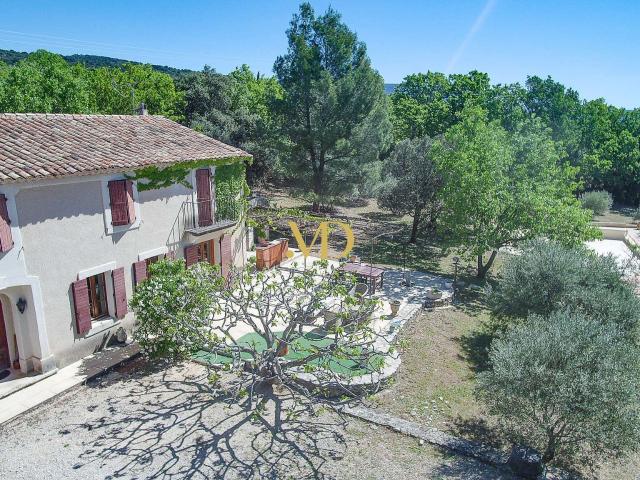 Maison vente à Apt, Saint-saturnin-lès-apt