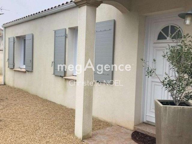 Maison vente à Saint-Jean-de-Beugné, Sainte-Gemme-la-Plaine