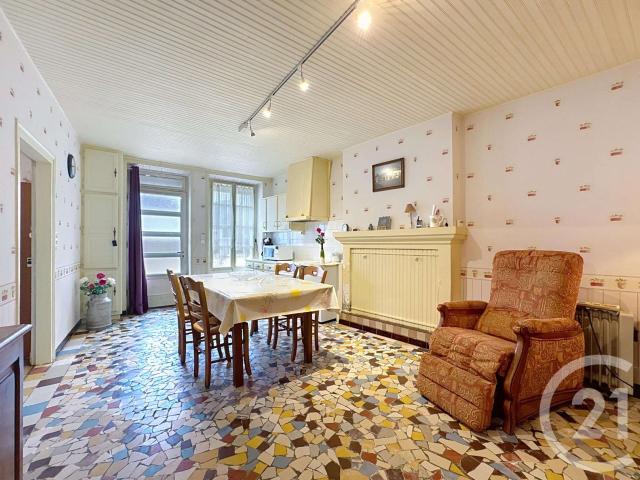 Maison vente à Argentan, Sarceaux