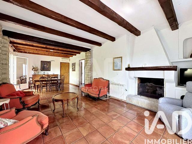 Maison vente à Avignon, Saumane-de-vaucluse