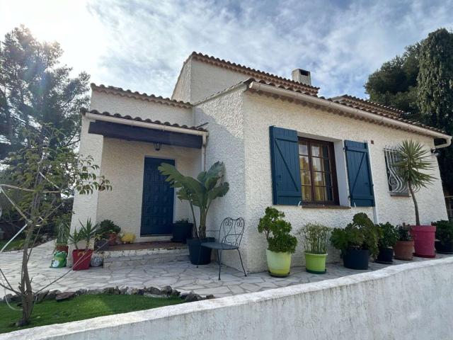 Maison vente à Arrondissement de Toulon, Six-fours-les-plages