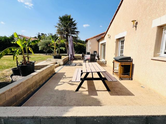 Maison vente à Thuré, Vienne