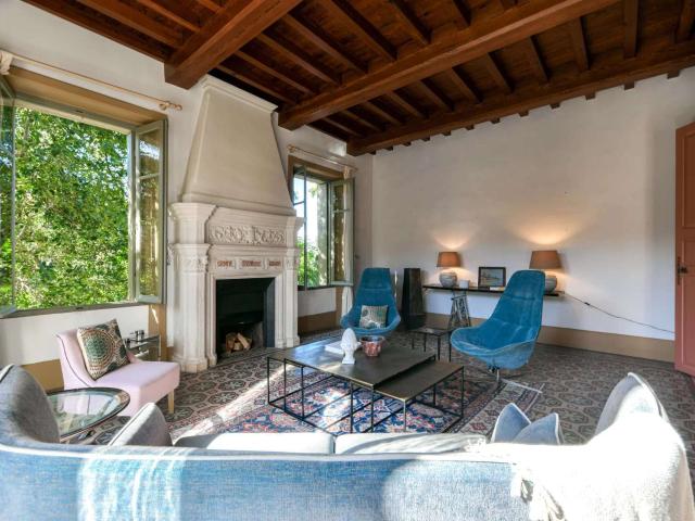 Maison vente à Nîmes, Uzès