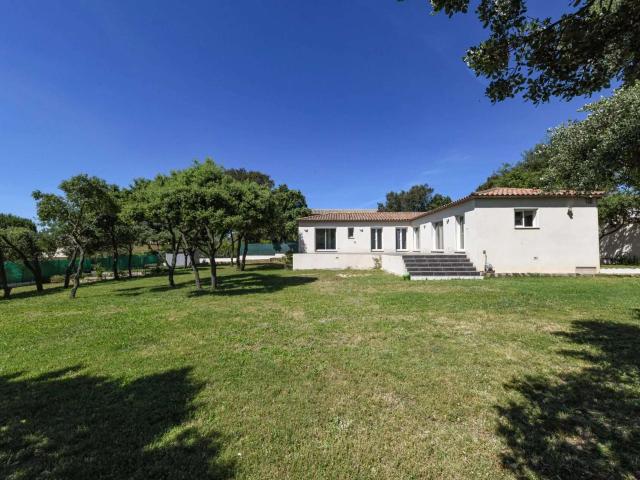 Maison vente à Nîmes, Uzès