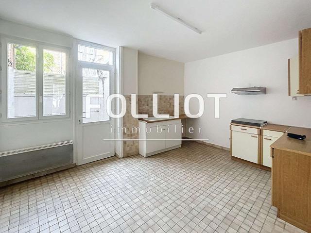 Maison vente à Vire, Vassy