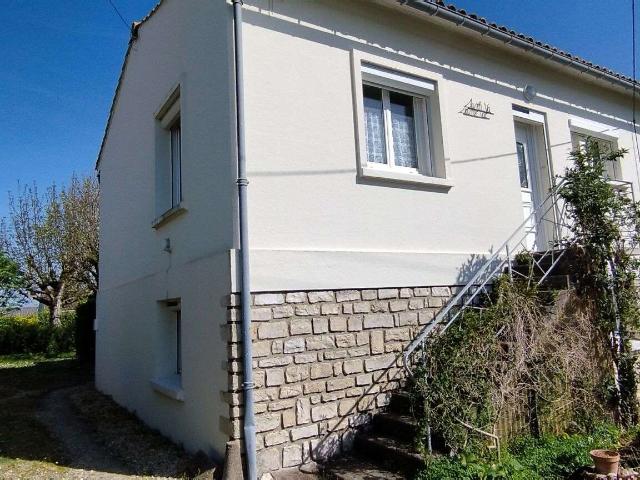 Maison vente à Saint-Jean-d'Angély, Vervant