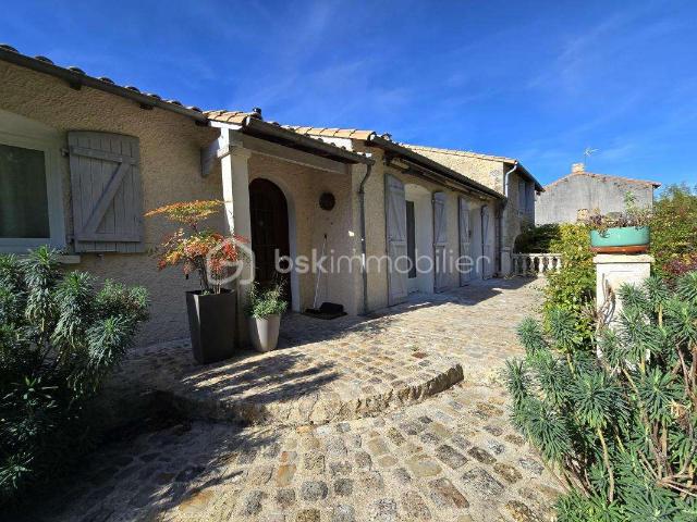 Maison vente à Niort, Vouillé