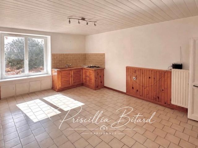 Maison vente à La Rochelle, Yves