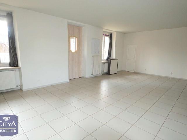 Maison vente à Cholet, Yzernay