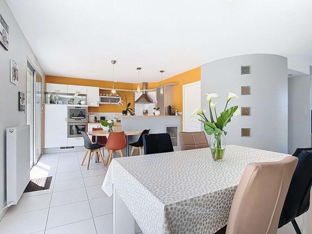 Maison vente à Cholet, Yzernay