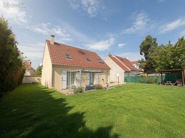 Maison vente à Fontainebleau, Montcourt-fromonville
