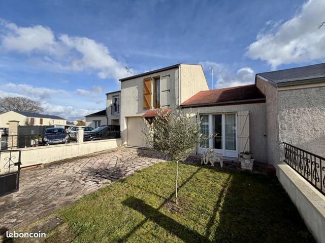 Maison vente à Fontainebleau, Saint-pierre-lès-nemours