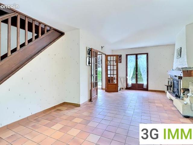 Maison vente à Senlis, Verneuil-en-halatte