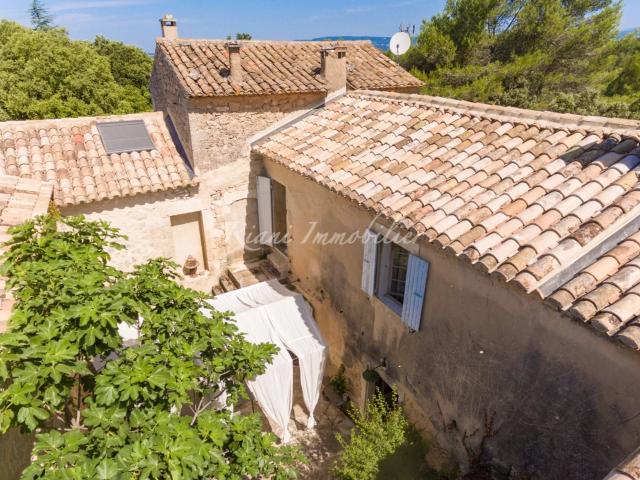 Maison vente à Apt, Ménerbes