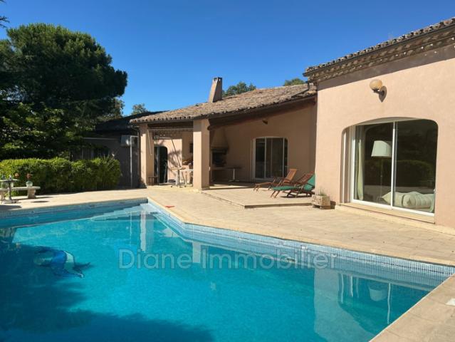 Maison vente à Nîmes