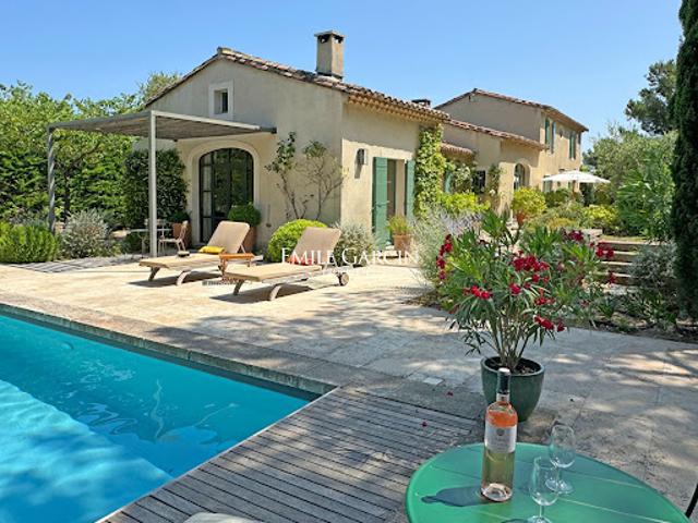Maison vente à Arles, Eygalières