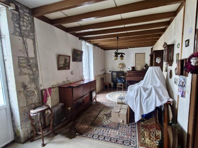 Maison vente à Saintes, Semussac
