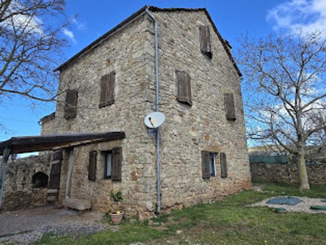 Maison vente à Millau, Occitanie