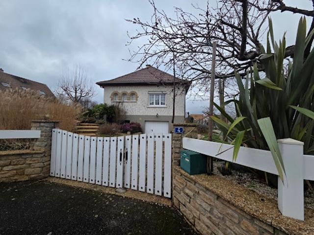 Maison vente à La Flèche, Louplande