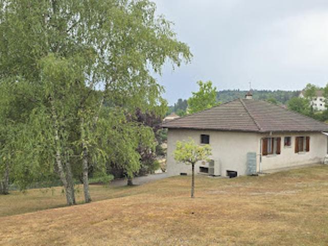 Maison vente à Nantua, Samognat