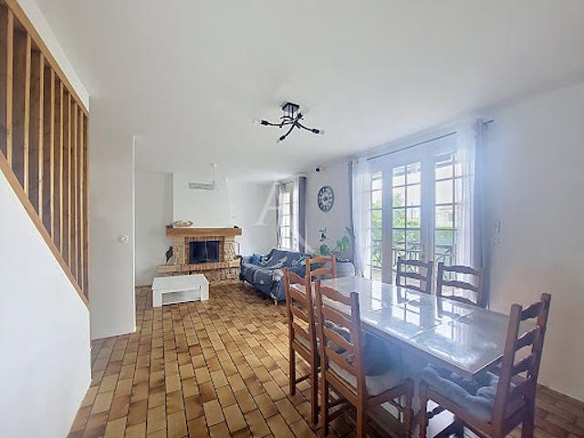 Maison vente à Cholet, Vezins