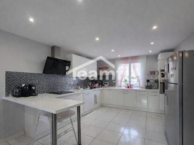 Maison vente à Thiers