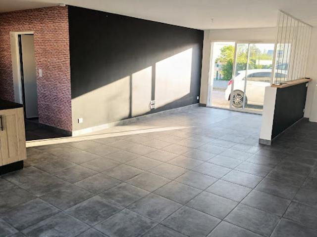 Maison vente à Nonac, Genté