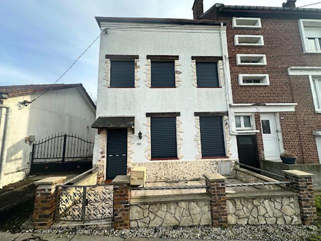 Maison vente à Avesnes-sur-Helpe, Leval