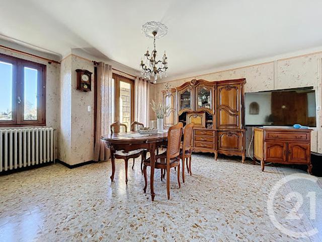 Maison vente à Nîmes, Laudun-l'ardoise