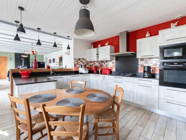 Maison vente à Guingamp, Bretagne