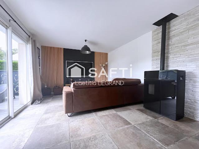 Maison vente à Gwenezhan, Bégard